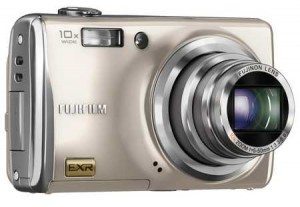 FujiFIlm FInePix Headlined by HS10 4