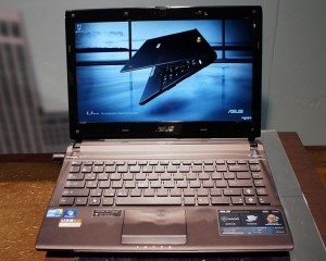 ASUS new ultra-portable U36JC laptop 2