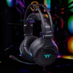 3. Thermaltake Riing Pro RGB 7.1 Gaming Headset (3)