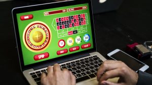 1. Online Casinos (4)