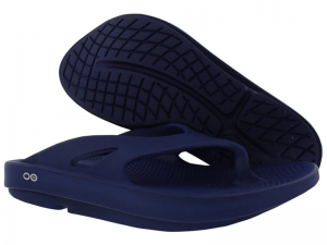 4. OOFOS Recovery Footwear (7)