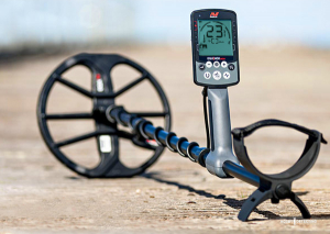 Minelab Equinox 800 Metal Detector