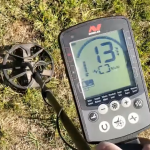 4. Minelab Equinox 800 Metal Detector (20)