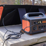 1. Jackery Solar Generator 1000 (7)