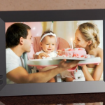 2. Nixplay Smart Photo Frame (1)