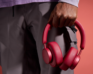 2. Urbanista Miami Over-Ear Headphones (5)