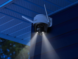 Lorex 2K Pan-Tilt Outdoor Wi-Fi Security Camera