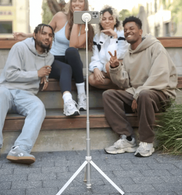 KraftGeek JustTap Magnetic Tripod – Tap-To-Open Phone Tripod Stand & Selfie Stick