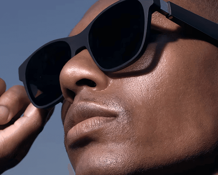 XREAL Air 2 Pro AR Glasses (REVIEW)