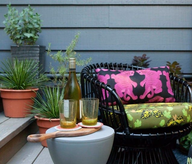 color outdoor.jpg