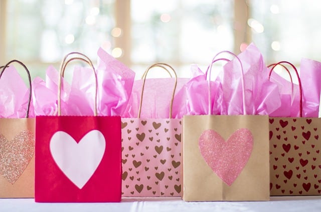 Gift Ideas That’ll Level Up Your Valentine’s Day Game