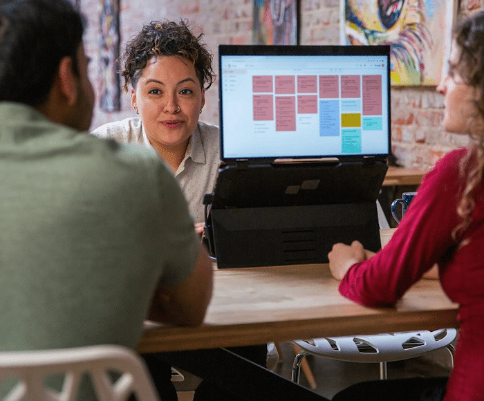 Portable Monitors: A Must-Have for Group Projects and Collaboration