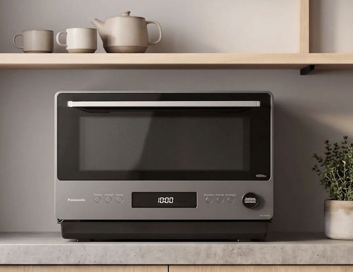 Panasonic Japanese Microwave NN-SF57RM