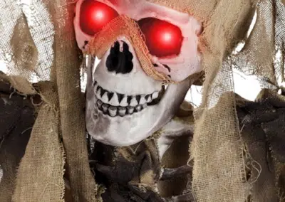 HalloweenCostumes.com Animatronics | GadgetGram | SHOWCASE